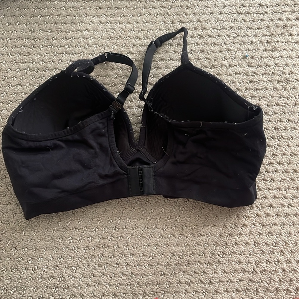 Medium Bra - Picture 2 of 3